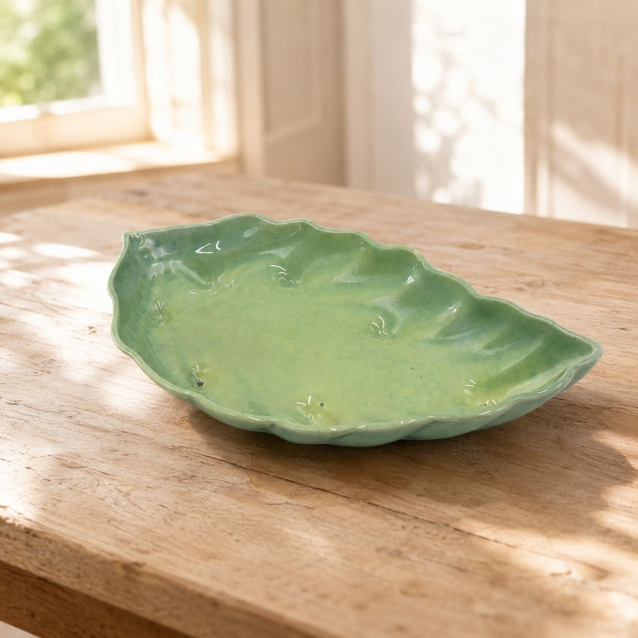Vintage Beauceware Canada 359 Green Ceramic Leaf Bowl Pottery Dish 12"
